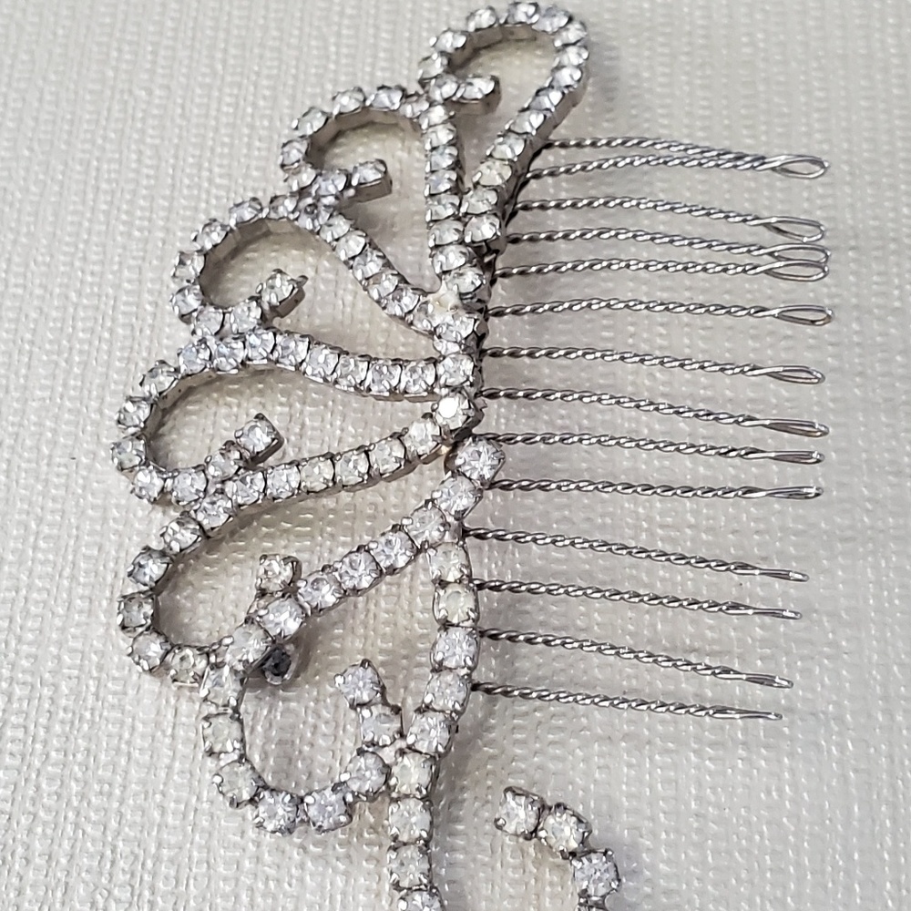 Weiss rhinestone hair accesory